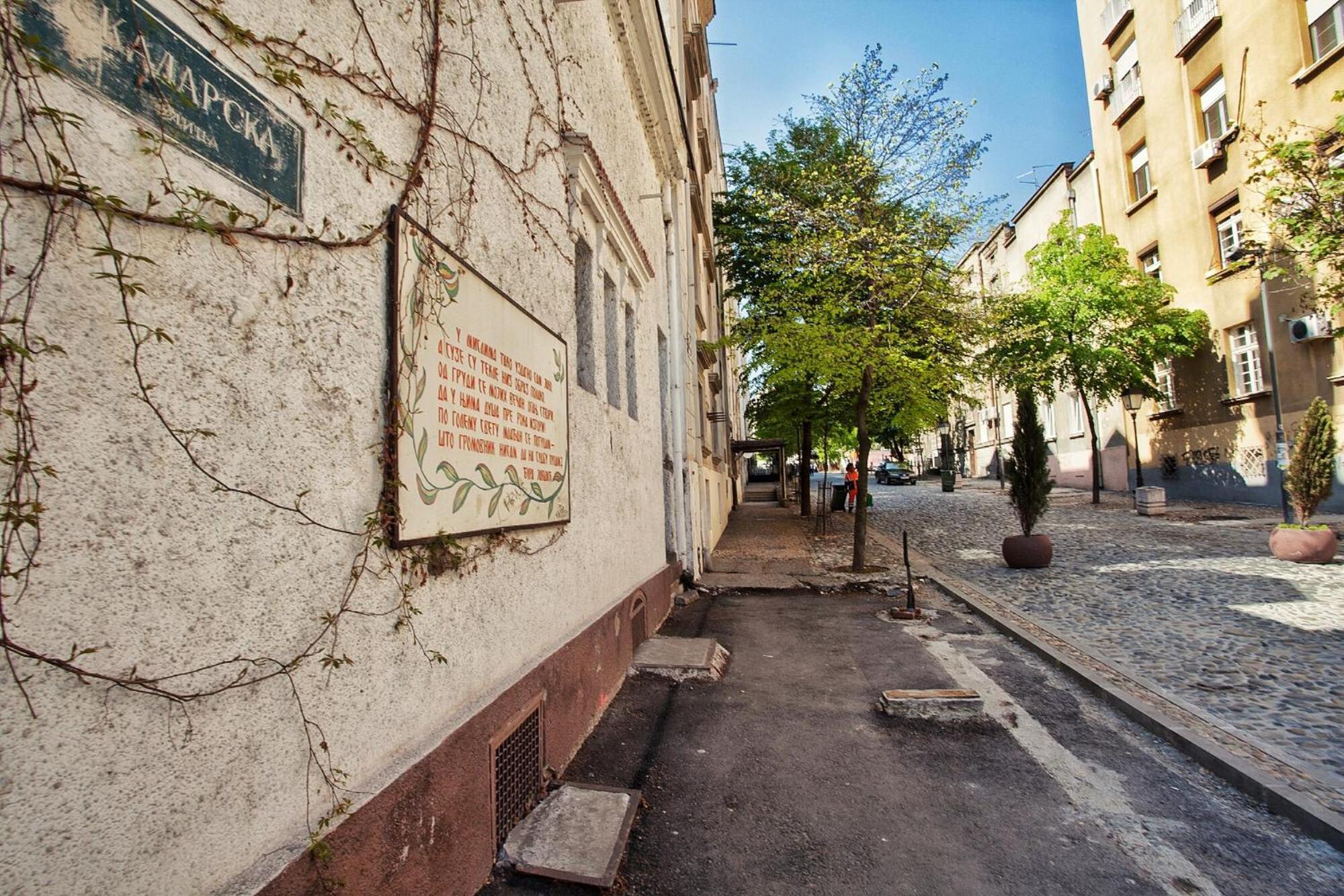 Hostgost Selected Suites - Skadarlija Square Belgrado Exterior foto