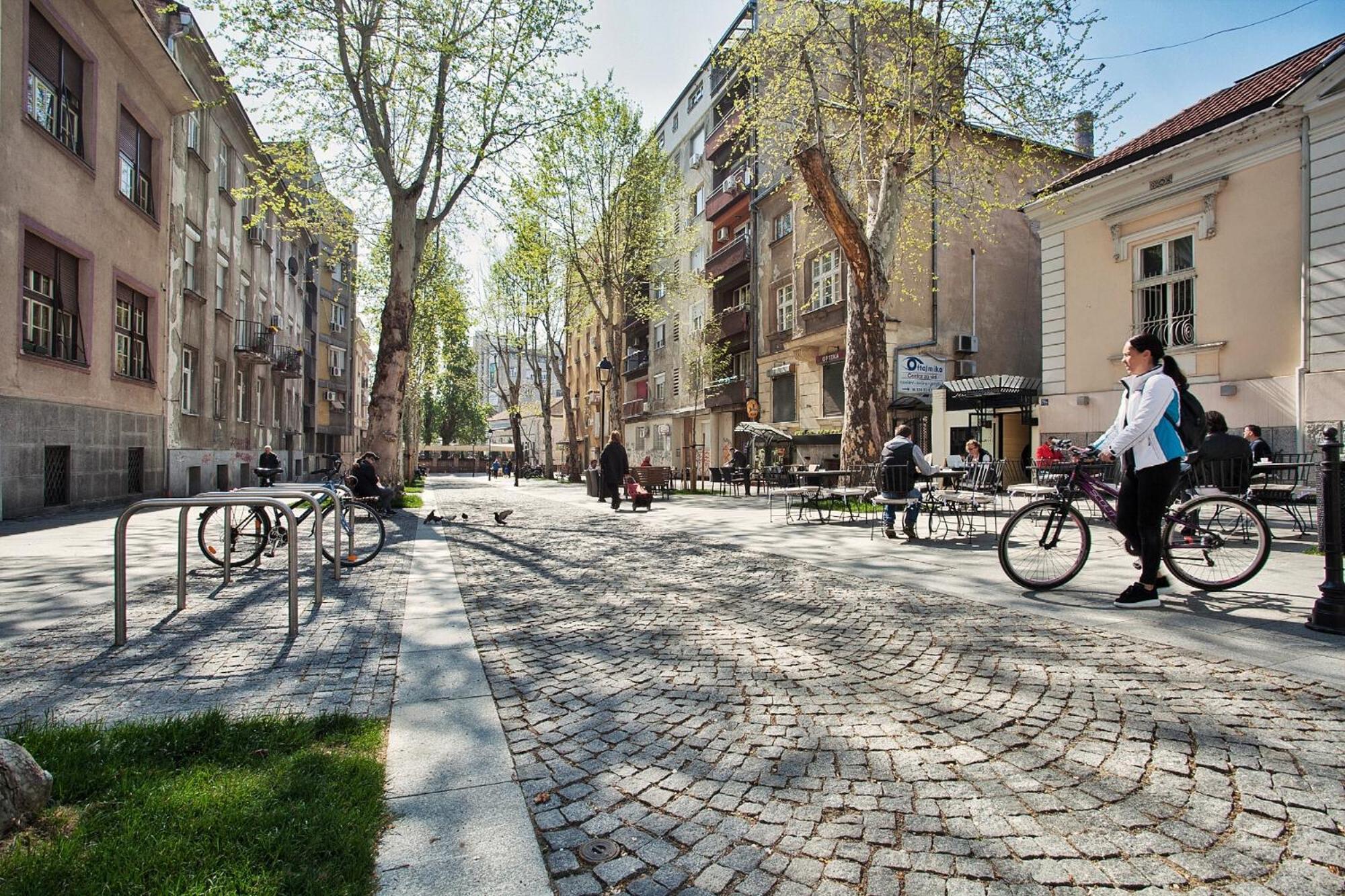 Hostgost Selected Suites - Skadarlija Square Belgrado Exterior foto